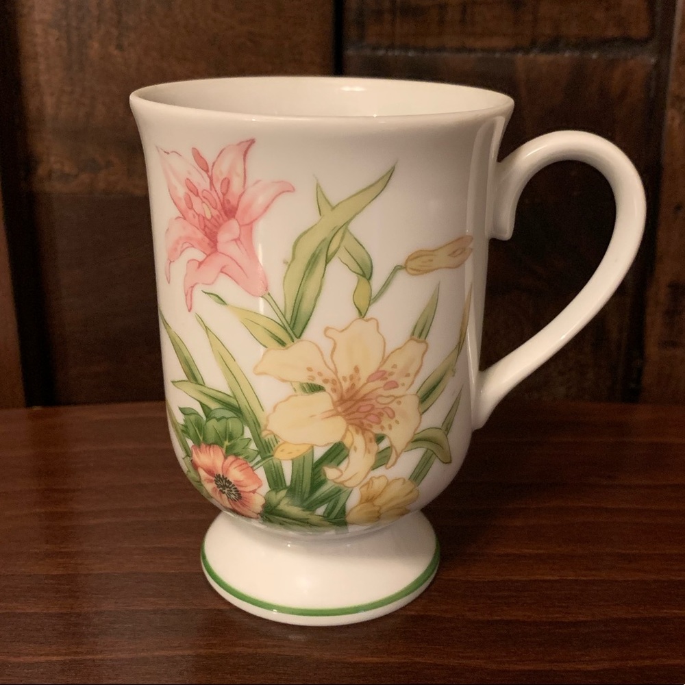 VTG Shafford Jade Lily Footed Cup Mug